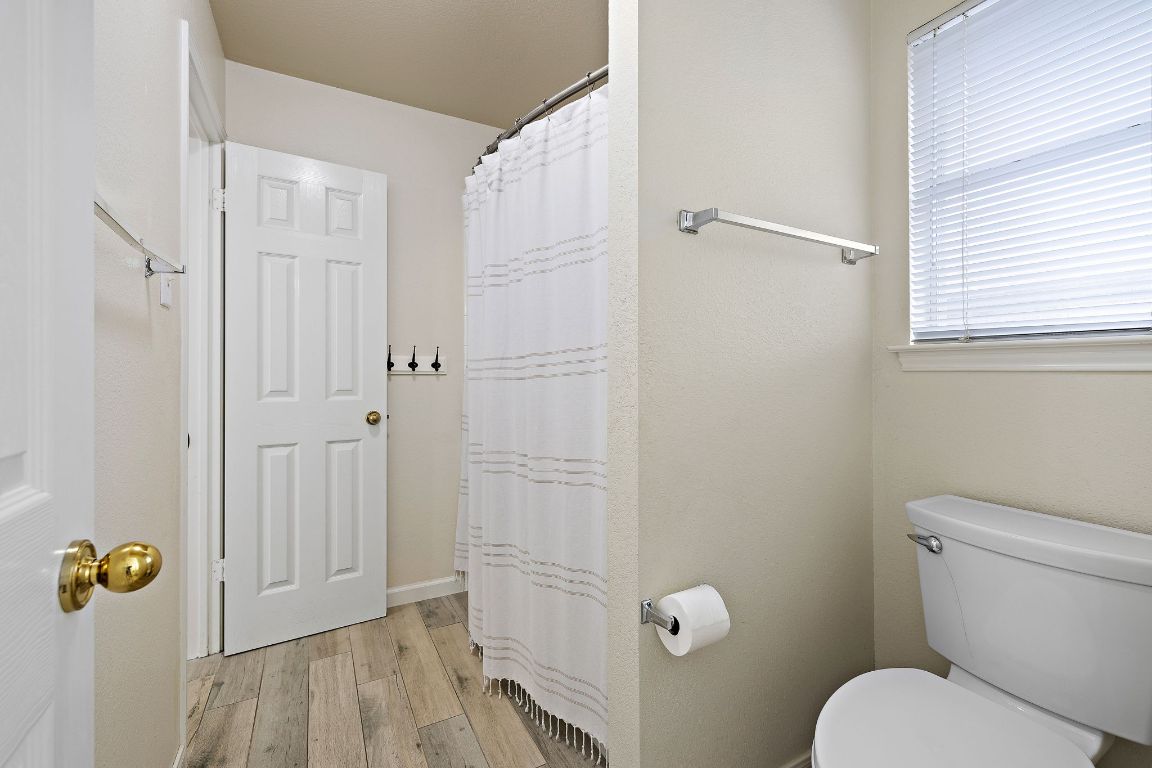 1237 Fall Creek Loop Cedar Park, TX 78613 - Photo 29 of 36 Full upstairs bath includes 2 separate vanity areas for added utility