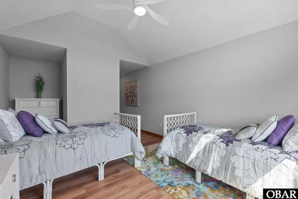$1,175,000 | 40191 Cutty Sark Drive, Avon, NC 27915