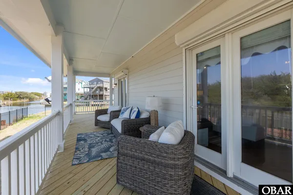 $1,175,000 | 40191 Cutty Sark Drive, Avon, NC 27915