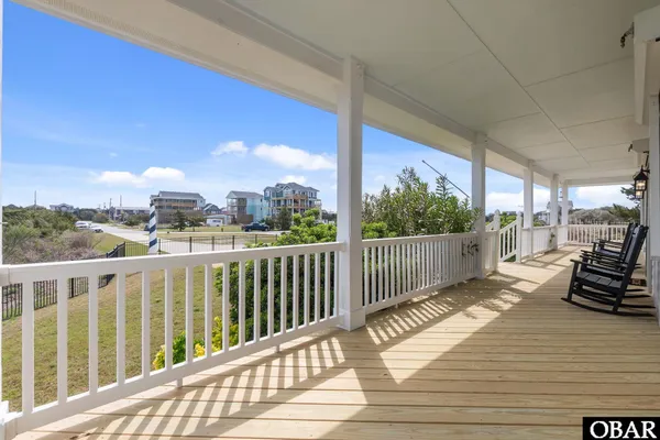 $1,175,000 | 40191 Cutty Sark Drive, Avon, NC 27915