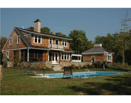 1239 E Road Tiverton, RI 02878 - Photo 1 of 12 Exterior Front.