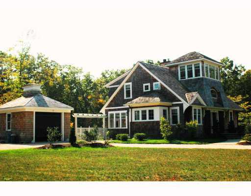 1239 E Road Tiverton, RI 02878 - Photo 12 of 12 Exterior Front.