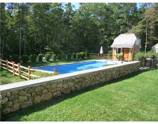1239 E Road Tiverton, RI 02878 - Photo 10 of 12 Swimming Pool/Hot Tub/Sauna.