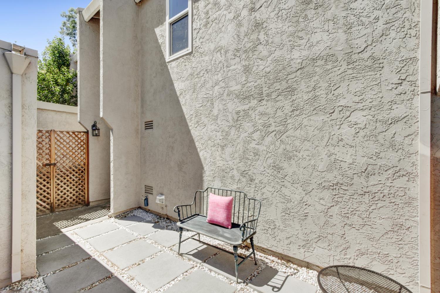 3215 Bermuda Avenue, Unit 7 Davis, CA 95616 - Photo 5 of 55