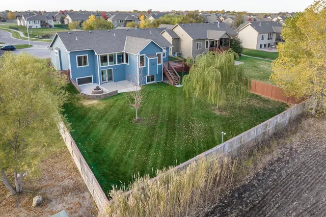 $379,900 | 15506 East Mainsgate Court, Wichita, KS 67228