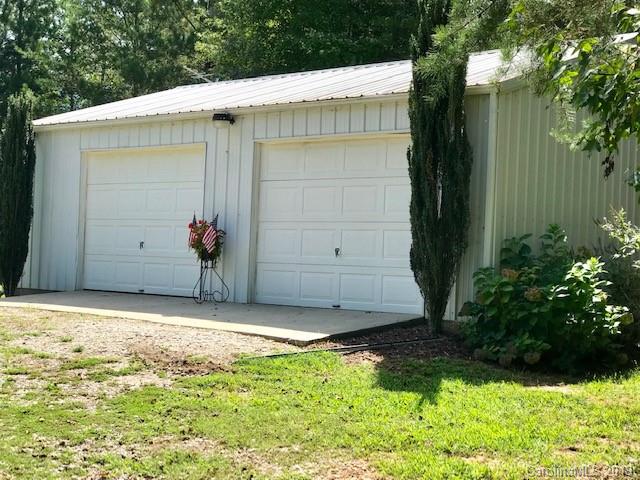 2481 Golf Course Road Lancaster, SC 29720 - Photo 18 of 28 Gallery Image 18