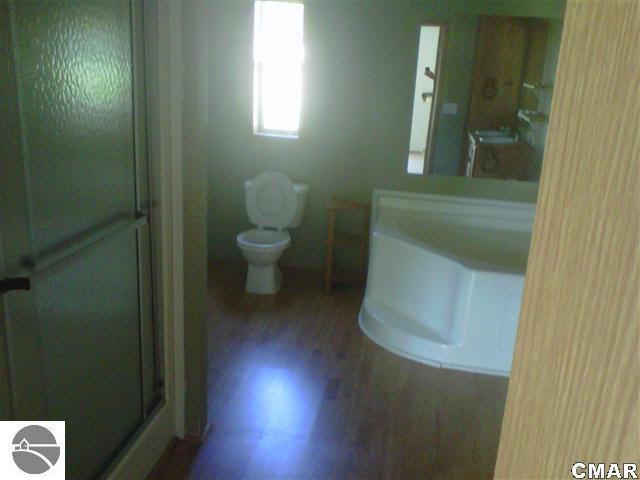 2716 Ward Road Mount Pleasant, MI 48858 - Photo 8 of 8 1769434-7.JPG
