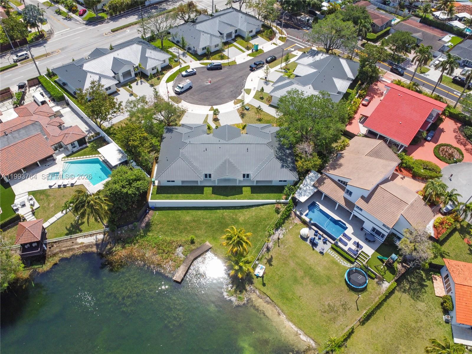 4732 Southwest 87th Court, Unit 4732 Miami, FL 33165 - Photo 17 of 21
