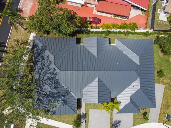 $4,350 | 4732 Southwest 87th Court, Unit 4732, Miami, FL 33165