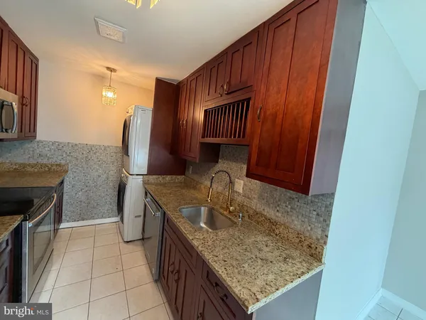 $569,000 | 6346 Rockshire Street, Alexandria, VA 22315