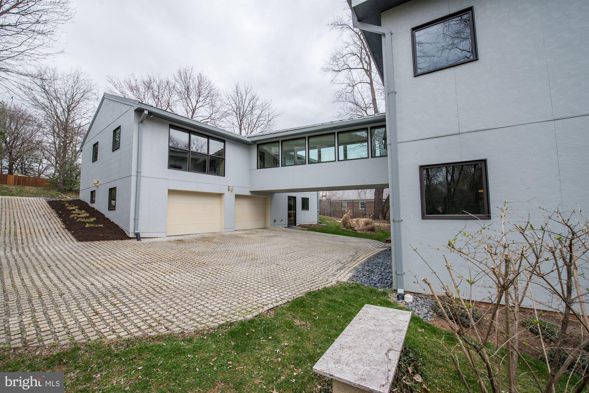 1723 Melbourne Drive McLean, VA 22101 - Photo 4 of 49