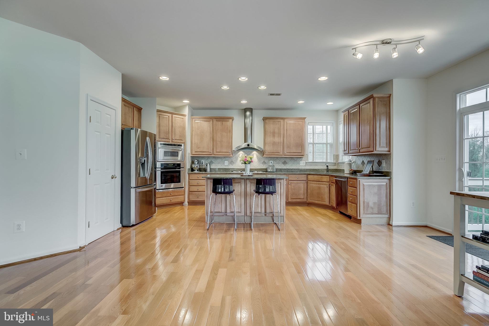 2012 Myrtlewood Road Baltimore, MD 21209 - Photo 19 of 55