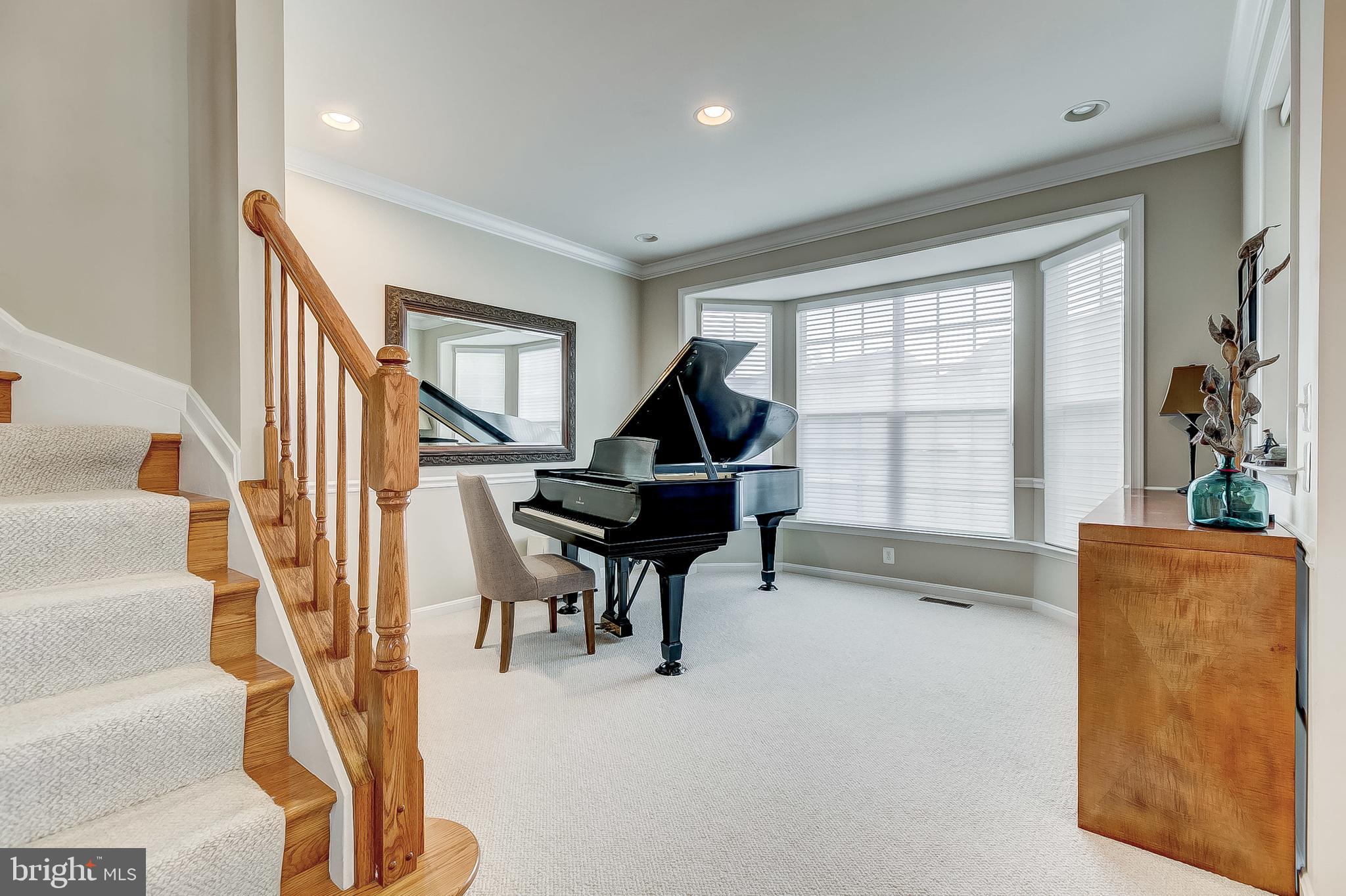 2012 Myrtlewood Road Baltimore, MD 21209 - Photo 5 of 55