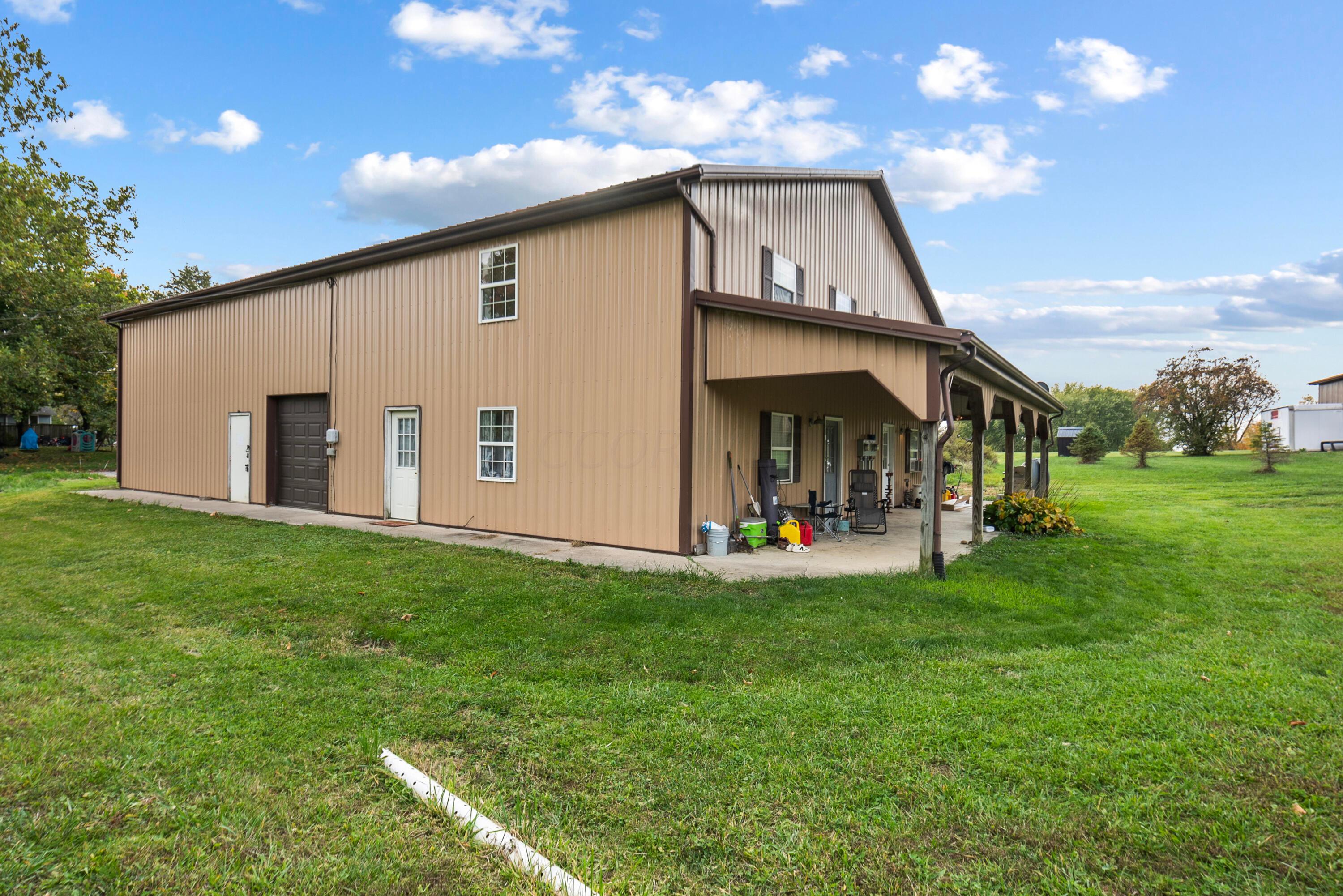 8538 Royalton Road Southwest Lancaster, OH 43130 - Photo 35 of 50 Side
