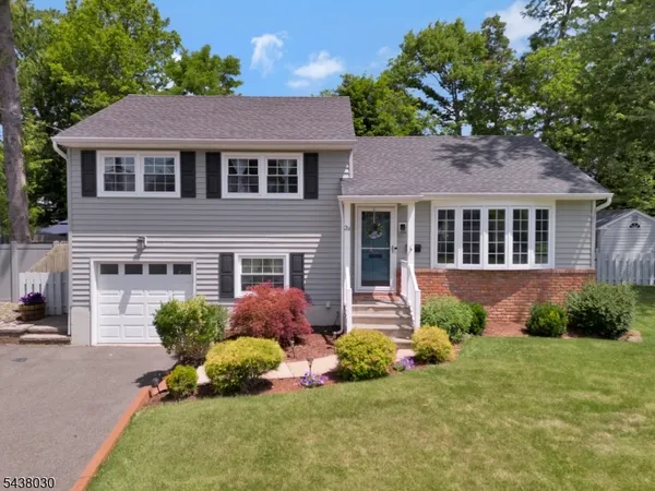 $795,000 | 29 Bradford Street, New Providence, NJ 07974