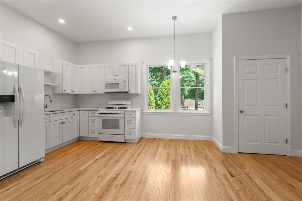 153 Pratts Mill Road Sudbury, MA 01776 - Photo 15 of 38