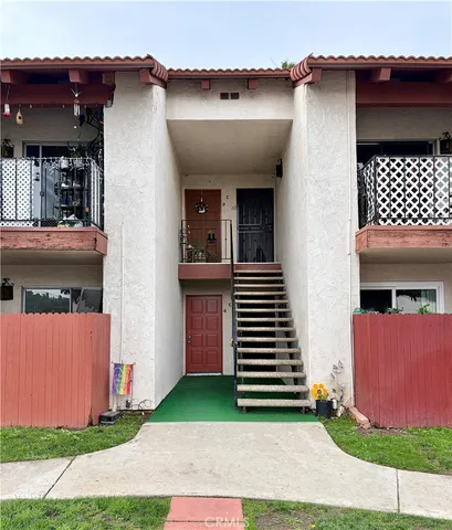 $289,000 | 23641 Golden Springs Drive, Unit C4, Diamond Bar, CA 91765