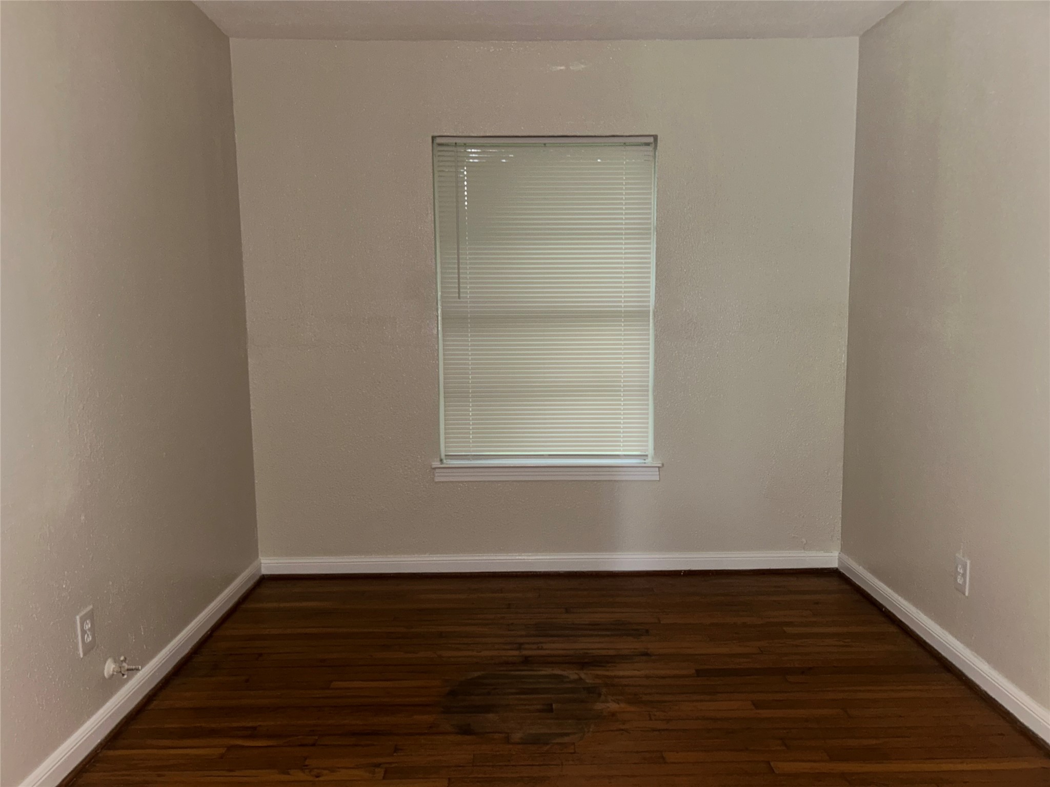 7655 El Rancho Street Houston, TX 77087 - Photo 8 of 13