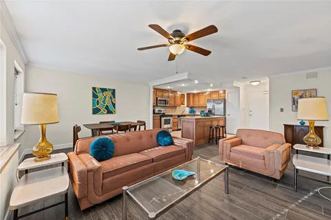 $259,000 | 221 West 48th Street, Unit 905, Kansas City, MO 64112