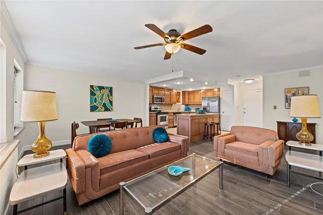 $259,000 | 221 West 48th Street, Unit 905, Kansas City, MO 64112