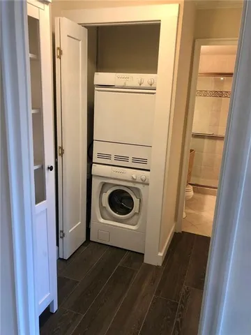 $259,000 | 221 West 48th Street, Unit 905, Kansas City, MO 64112