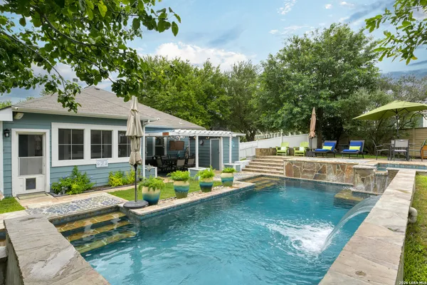 $370,000 | 140 Running Brook, Cibolo, TX 78108