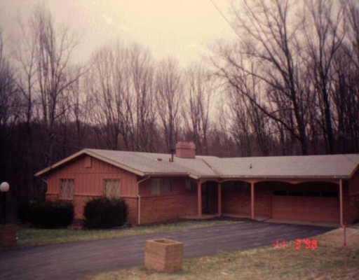 303 Teakwood Road Butler, PA 16001 - Photo 1 of 1 Gallery Image 1