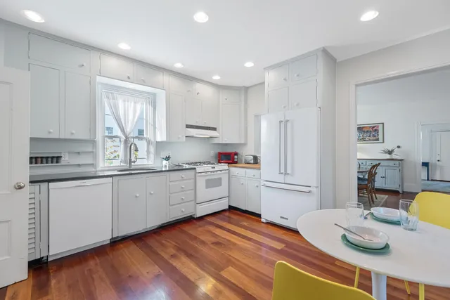 $595,000 | 21 Ocean Street, Rockland, ME 04841