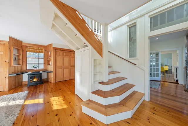 $595,000 | 21 Ocean Street, Rockland, ME 04841