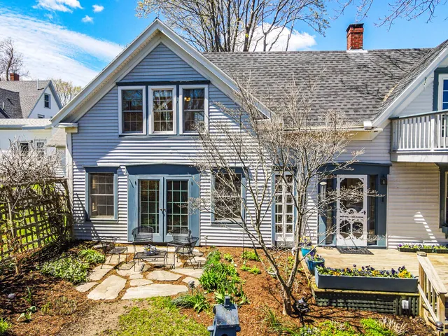$595,000 | 21 Ocean Street, Rockland, ME 04841