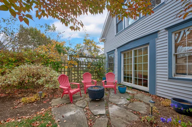 $595,000 | 21 Ocean Street, Rockland, ME 04841
