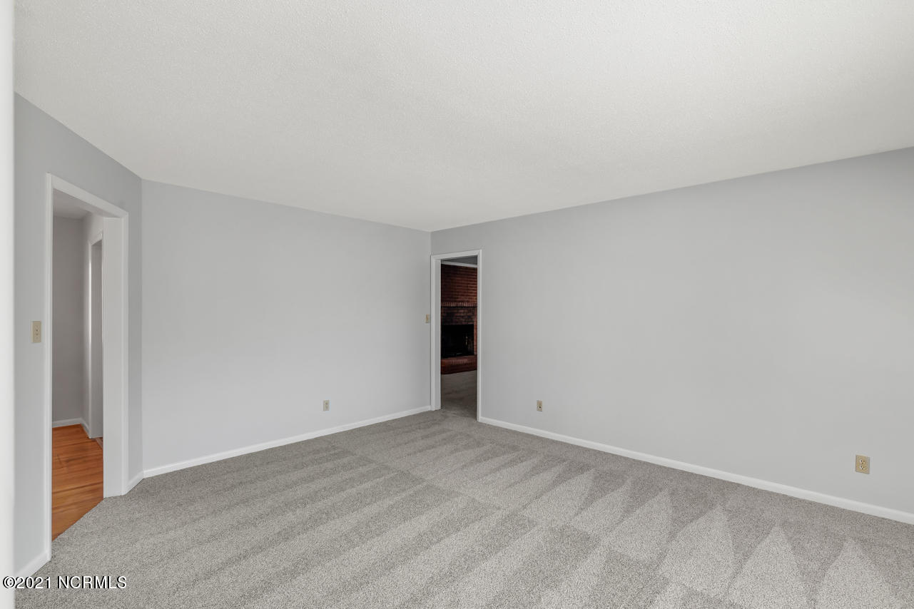 807 Smith Road Maysville, NC 28555 - Photo 8 of 38 8