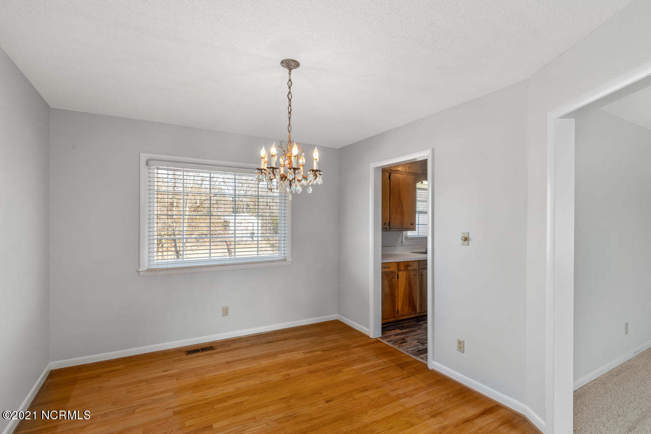 807 Smith Road Maysville, NC 28555 - Photo 10 of 38 10