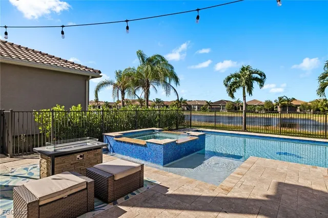 a view of outdoor space yard and patio