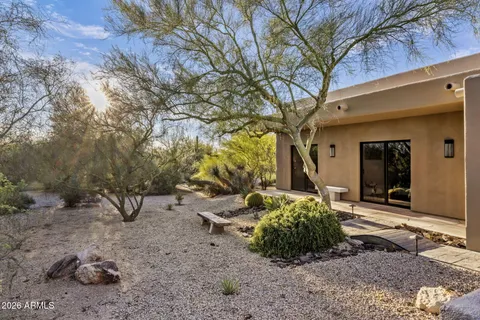 $2,750,000 | 38400 North 94th Way, Scottsdale, AZ 85262