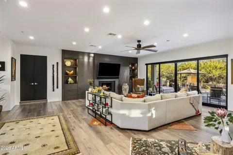 $2,750,000 | 38400 North 94th Way, Scottsdale, AZ 85262