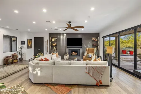 $2,750,000 | 38400 North 94th Way, Scottsdale, AZ 85262