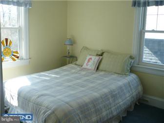 511 Kathmere Road Havertown, PA 19083 - Photo 10 of 12 Bedroom 3