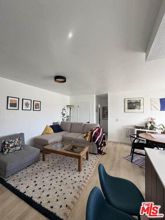 1724 Broadway Street Oceanside, CA 92054 - Photo 3 of 19 a living room with furniture
