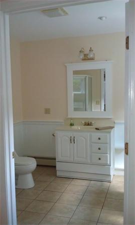 394 Walnut Plain Road Rochester, MA 02770 - Photo 8 of 16
