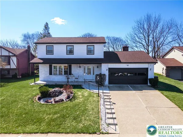 $499,900 | 2950 Santee Drive, Bethlehem, PA 18017