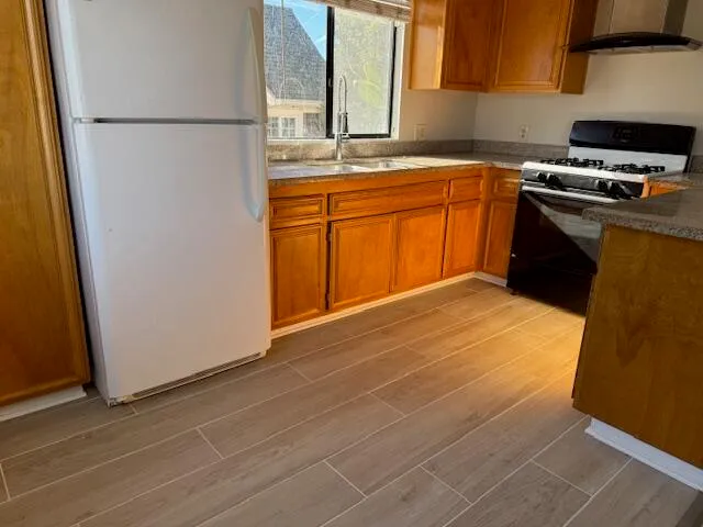 $3,950 | 809 Bath Street, Unit 811, Santa Barbara, CA 93101