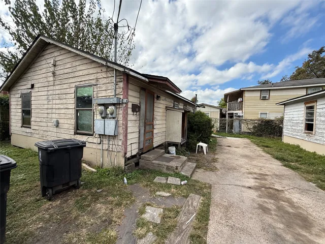 $440,000 | 4011-4017 Terry Street, Houston, TX 77009