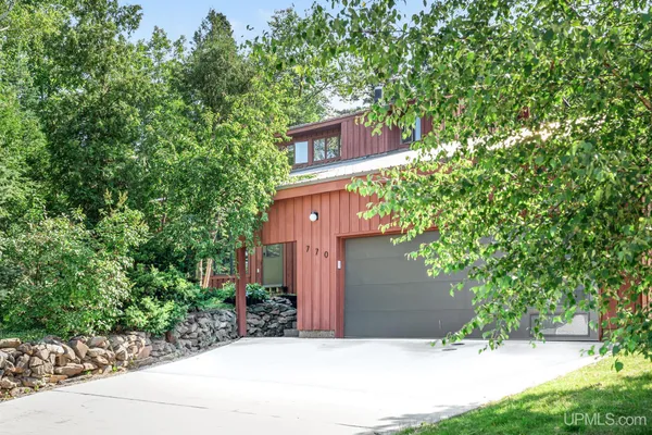 $480,000 | 770 Mather Avenue, Ishpeming, MI 49849