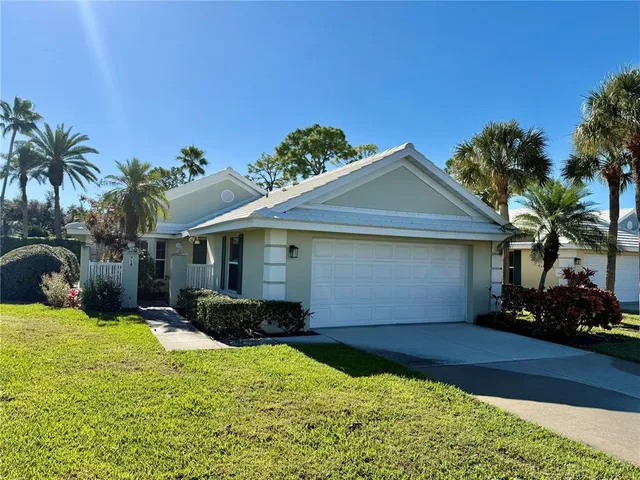 $269,000 | 714 Harrington Lake Drive South, Unit 1, Venice, FL 34293