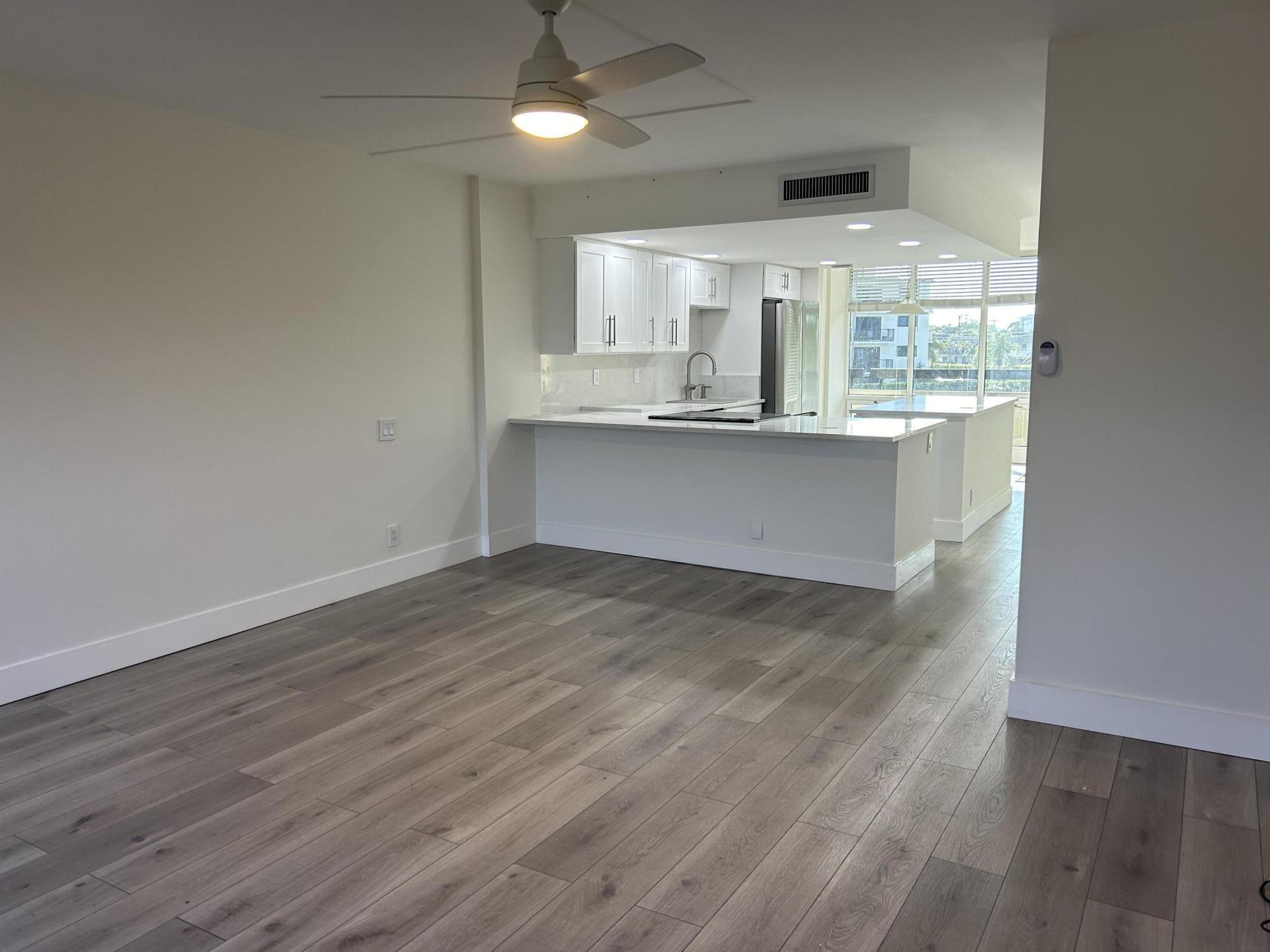 1401 South Federal Highway, Unit 215 Boca Raton, FL 33432 - Photo 11 of 33 Living Area facing Kitchen Actual