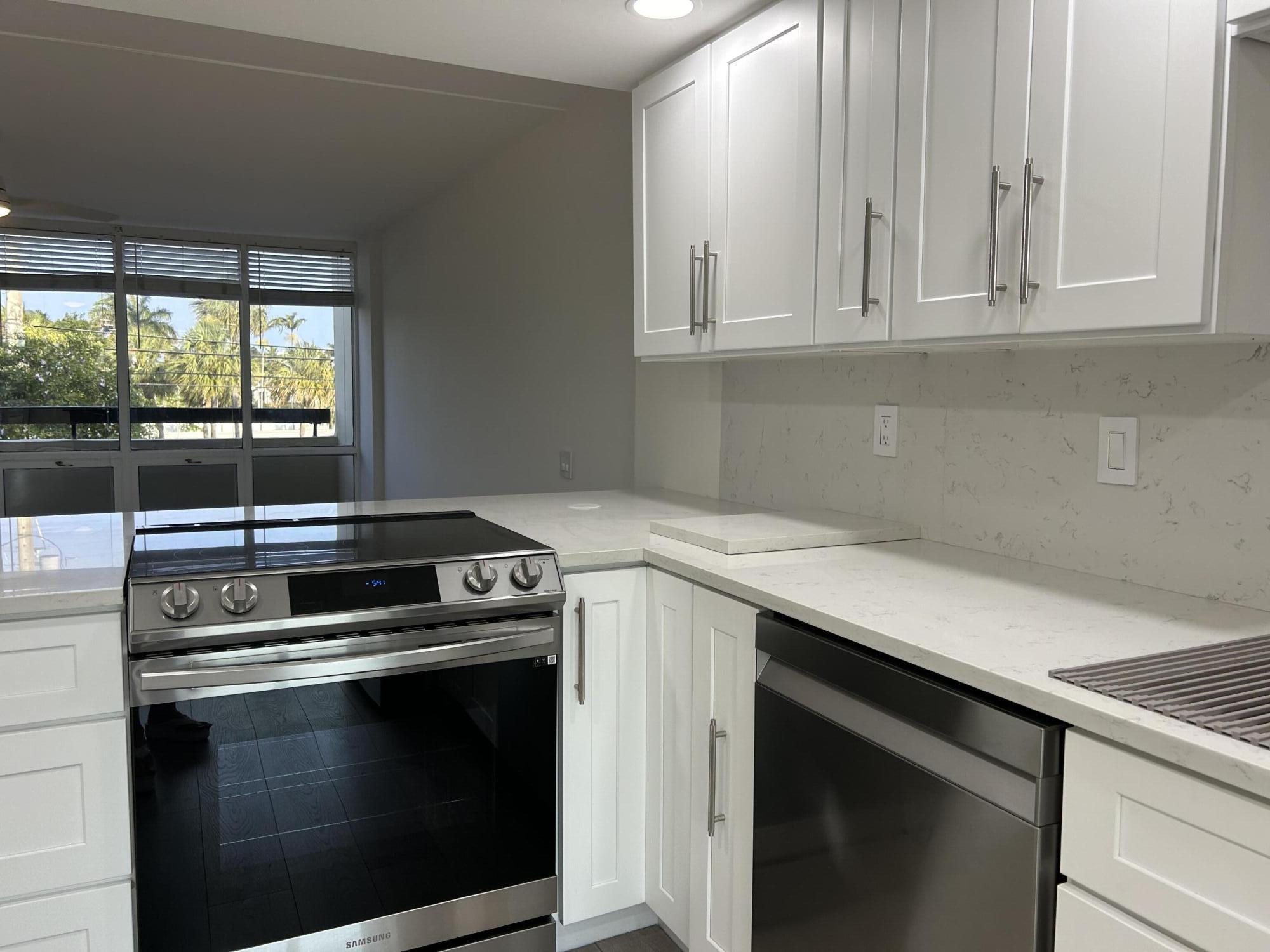 1401 South Federal Highway, Unit 215 Boca Raton, FL 33432 - Photo 7 of 33 Kitchen Actual