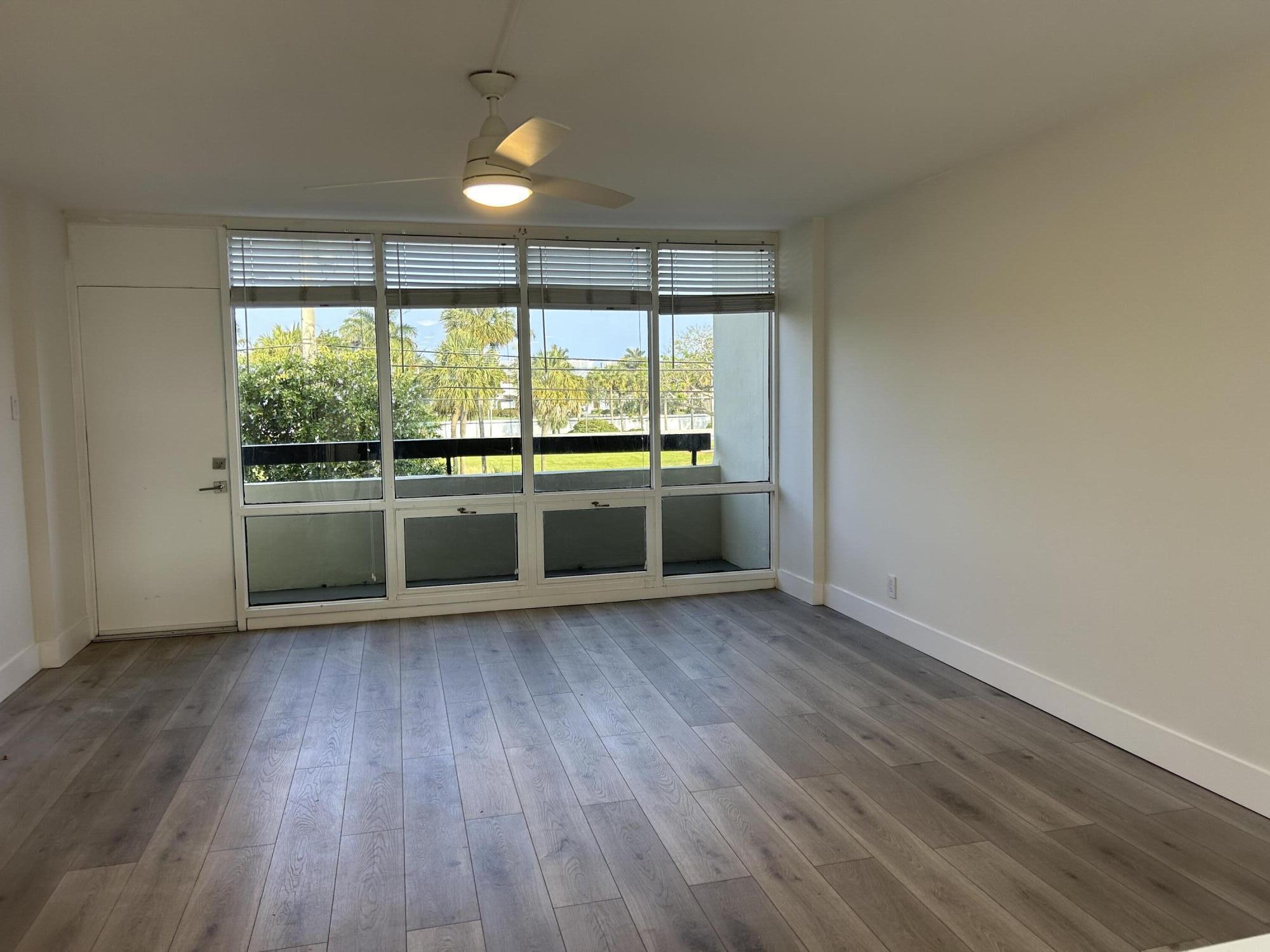 1401 South Federal Highway, Unit 215 Boca Raton, FL 33432 - Photo 10 of 33 Living Area Actual