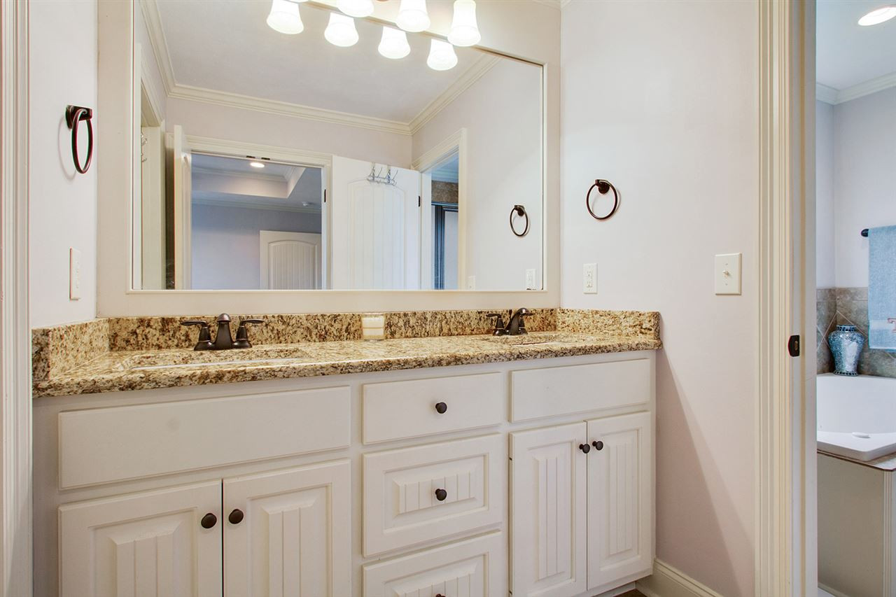 409 Greenfield Ridge Circle Brandon, MS 39042 - Photo 8 of 15 Photo 8