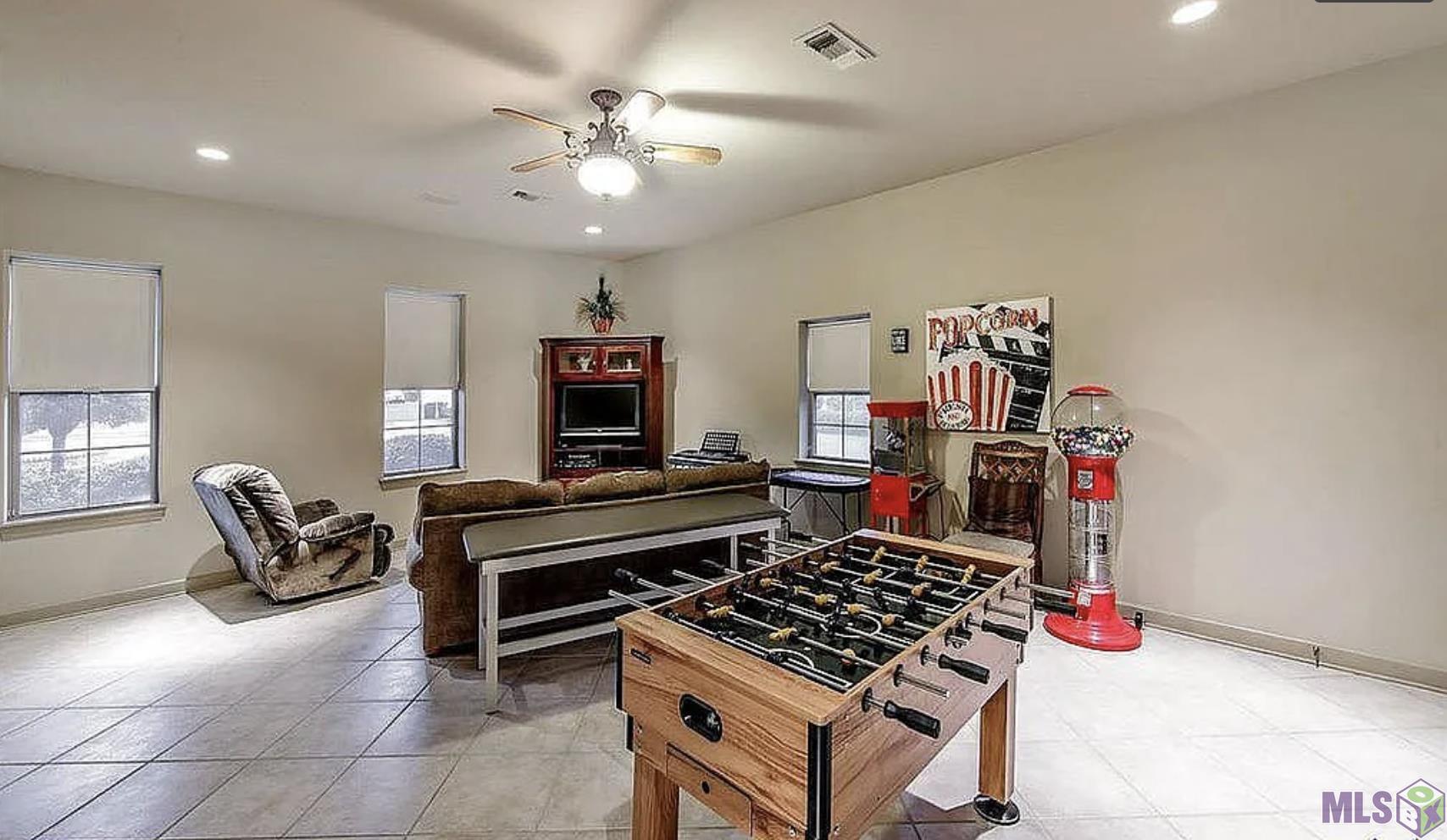 207 Regal Row Houma, LA 70360 - Photo 12 of 24